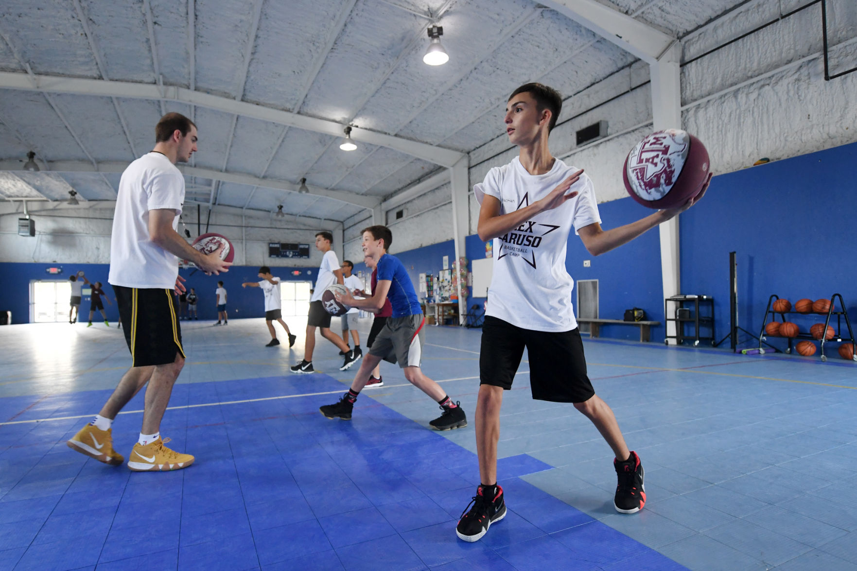 Alex Caruso basketball camp